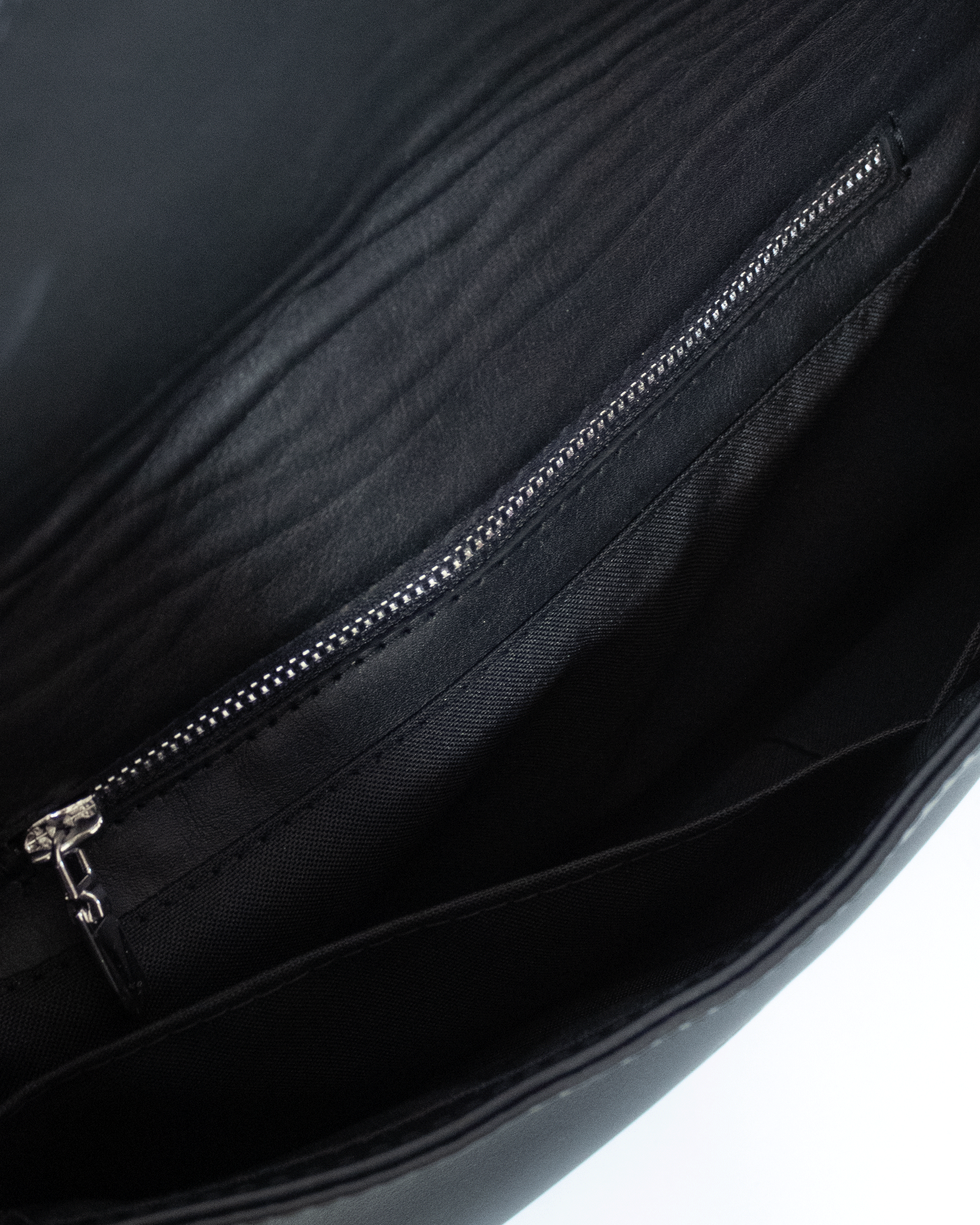 Black waterproof lining