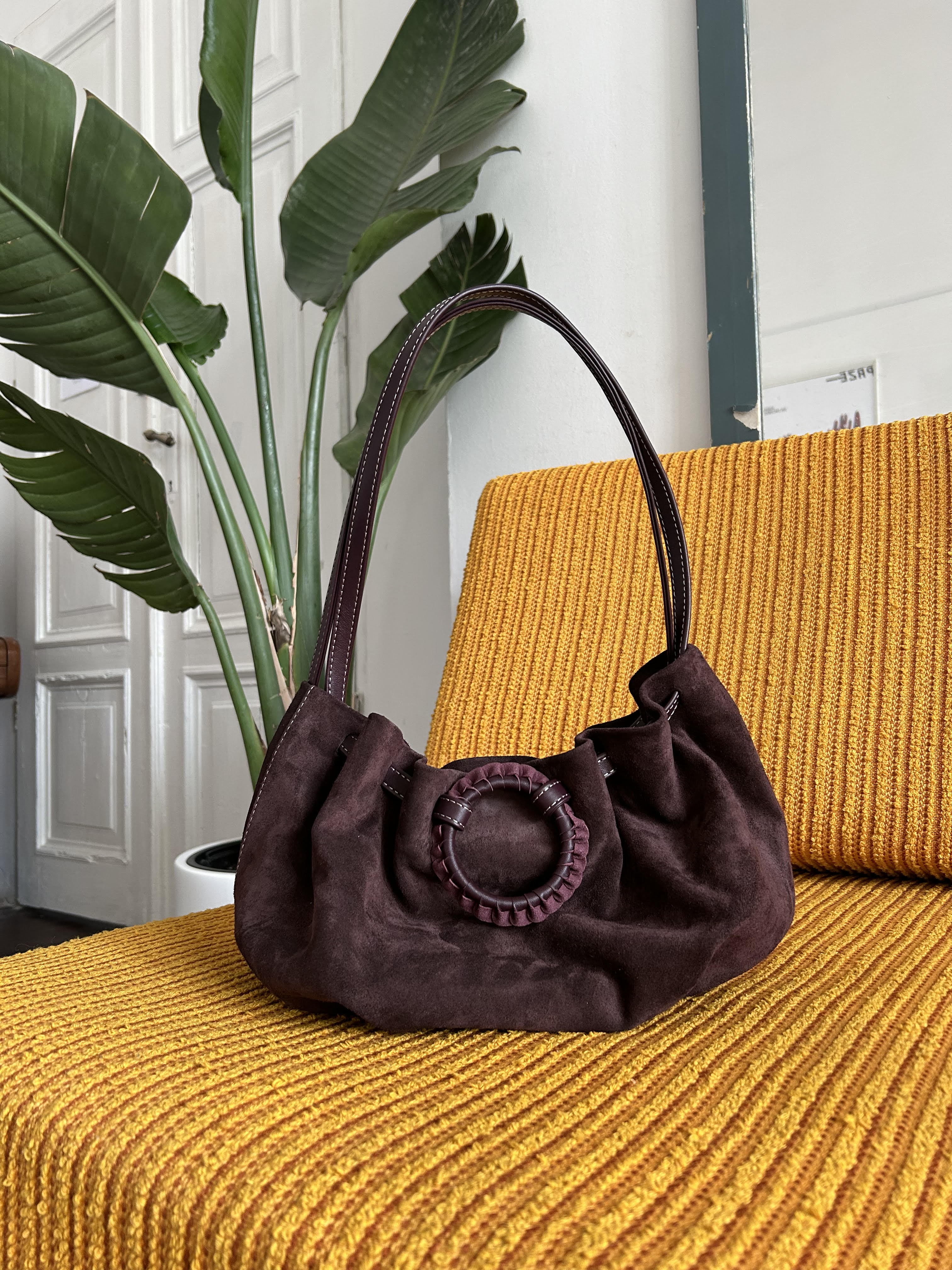 "Chloé" 2-in-1 handbag, eggplant suede. Limited edition