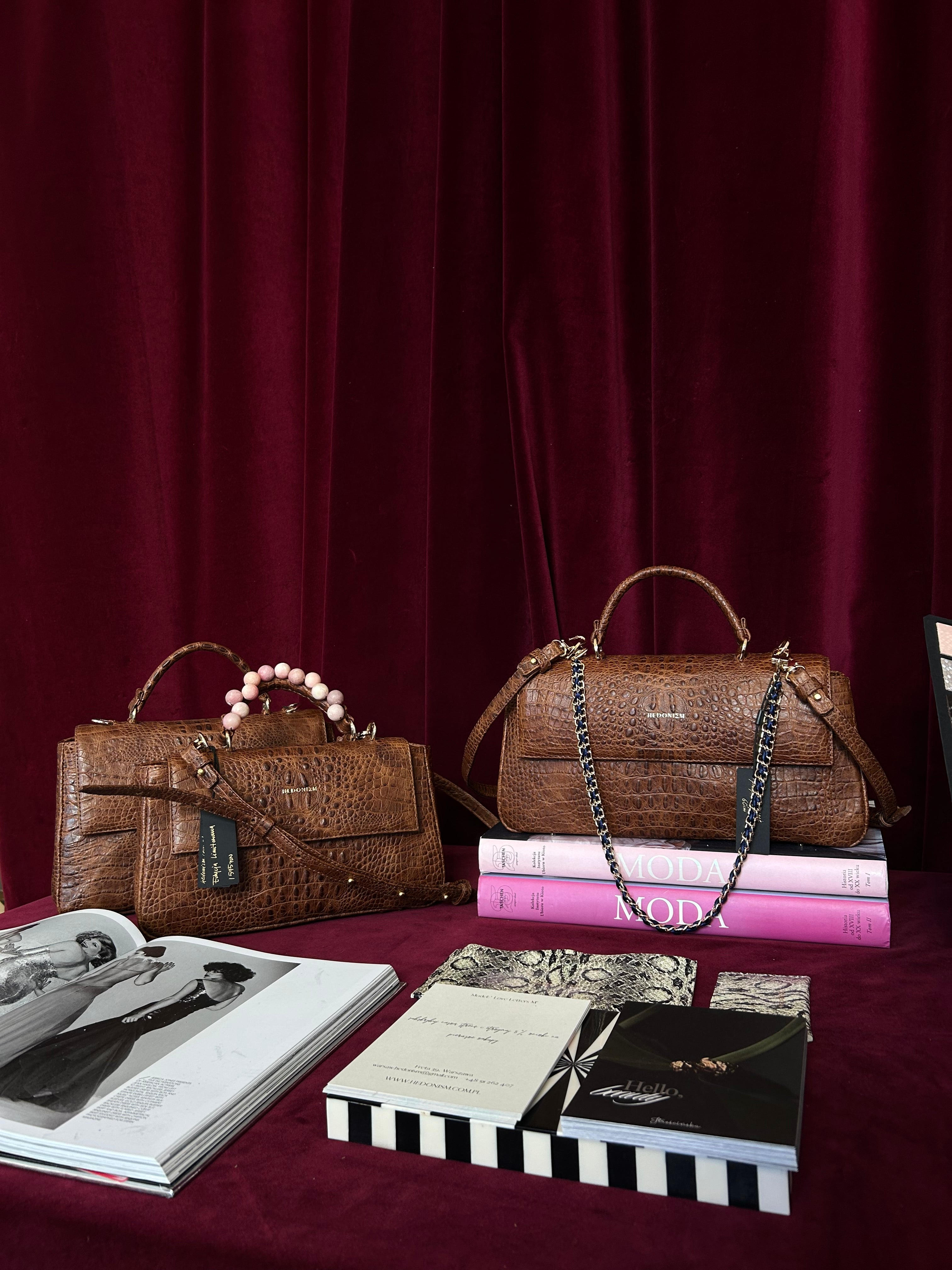 Voucher for sewing a medium-sized handbag according to your design