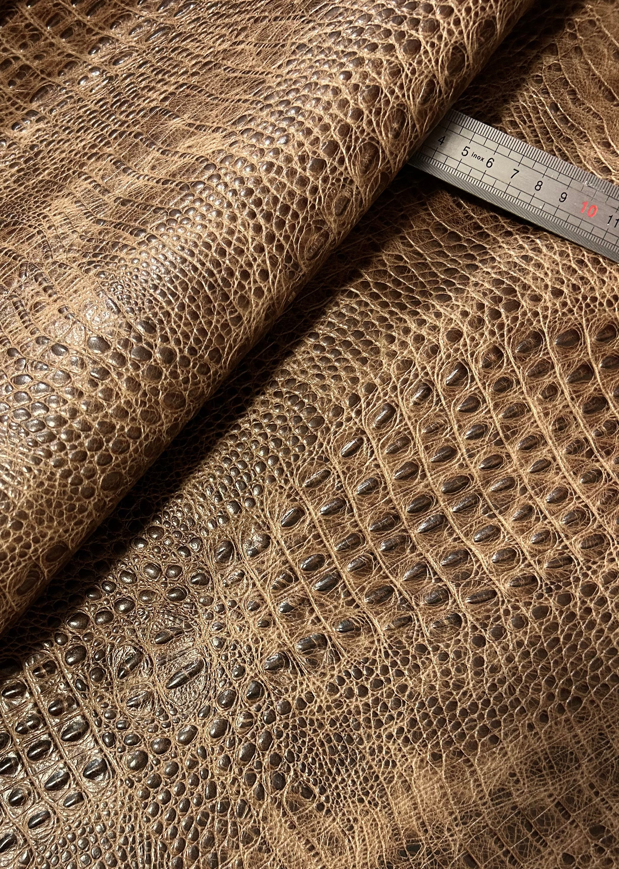 "Ophelia" crocodile-embossed leather, several colors