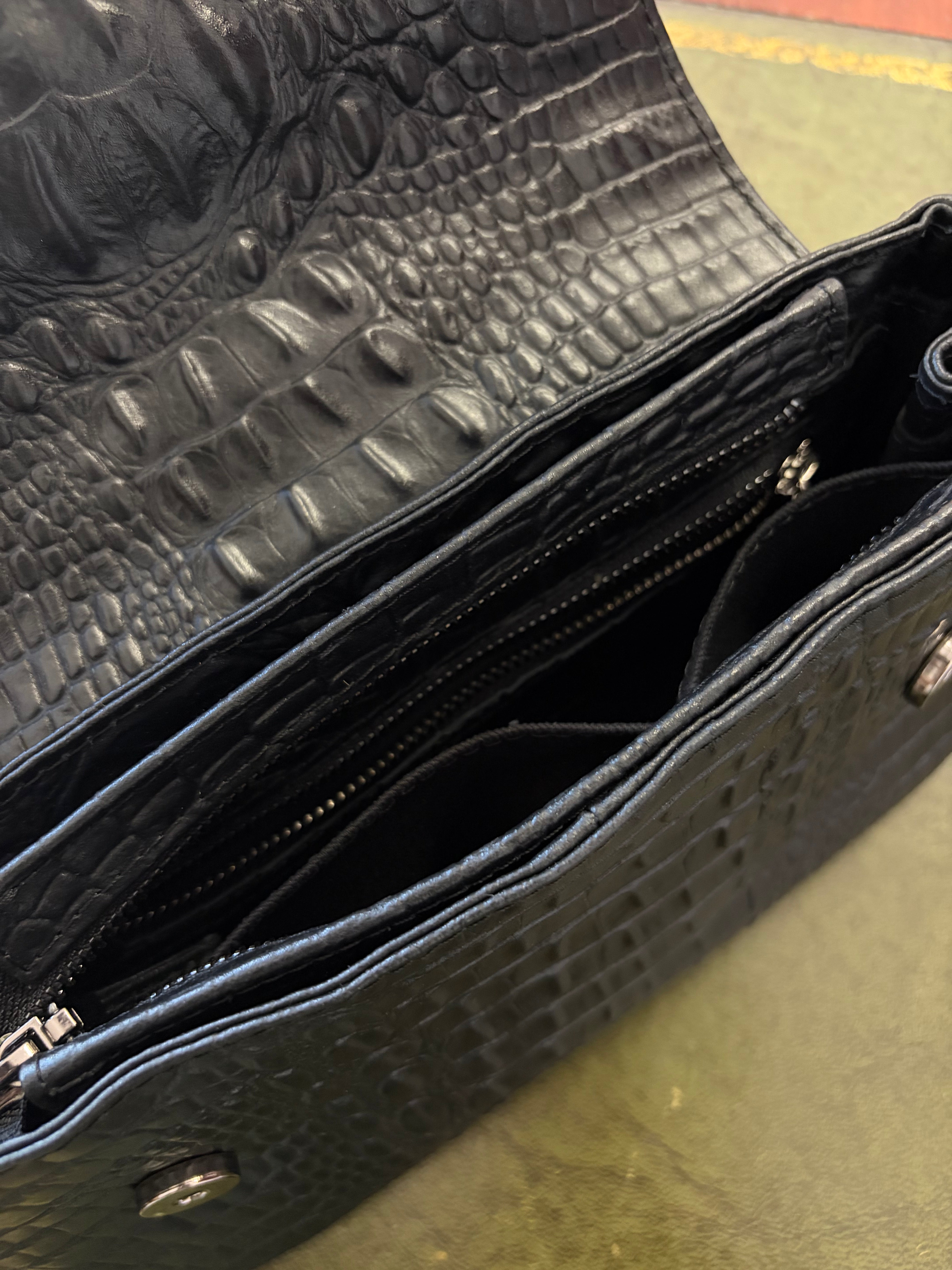 "Audrey" matte full-grain cowhide