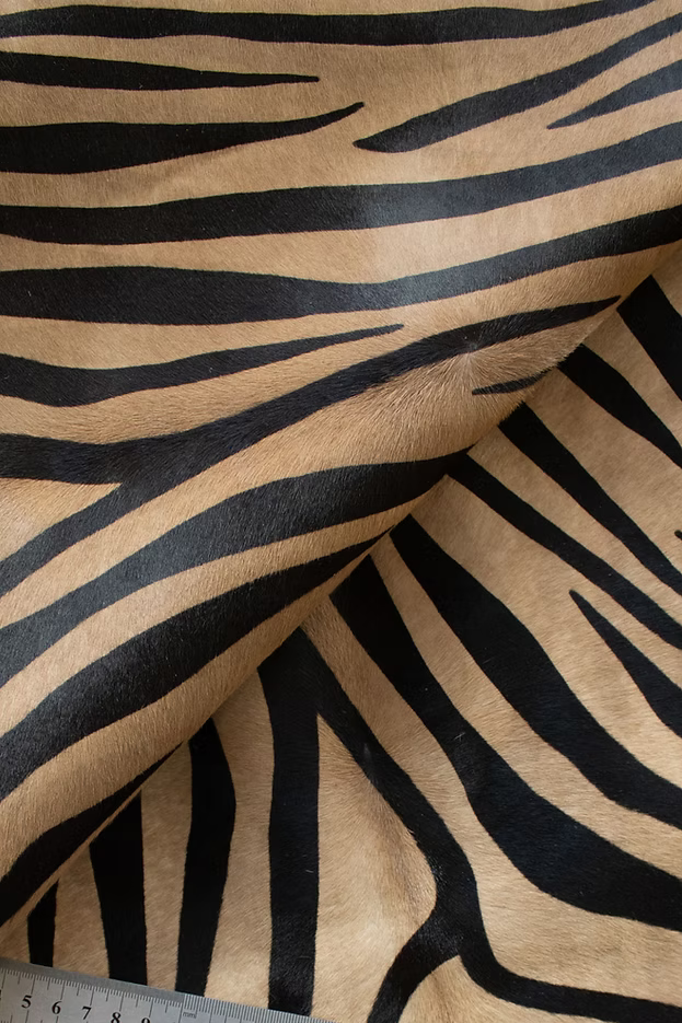 "Ophelia" crocodile-embossed leather, several colors